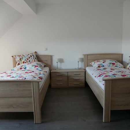 Ferienwohnung Am Deich Bedburg-Hau Экстерьер фото